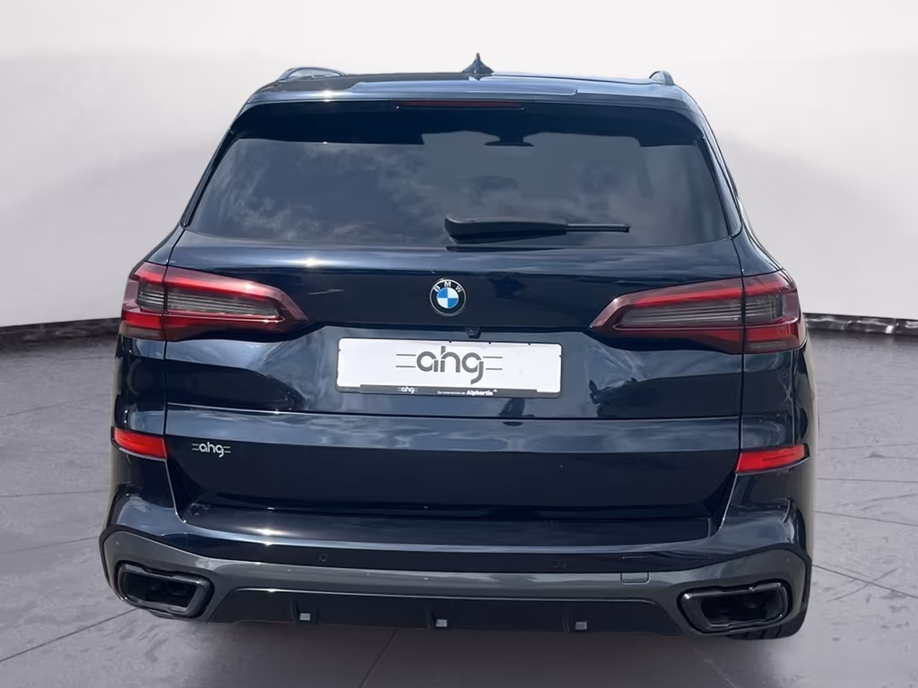 BMW X5 M50 2021
