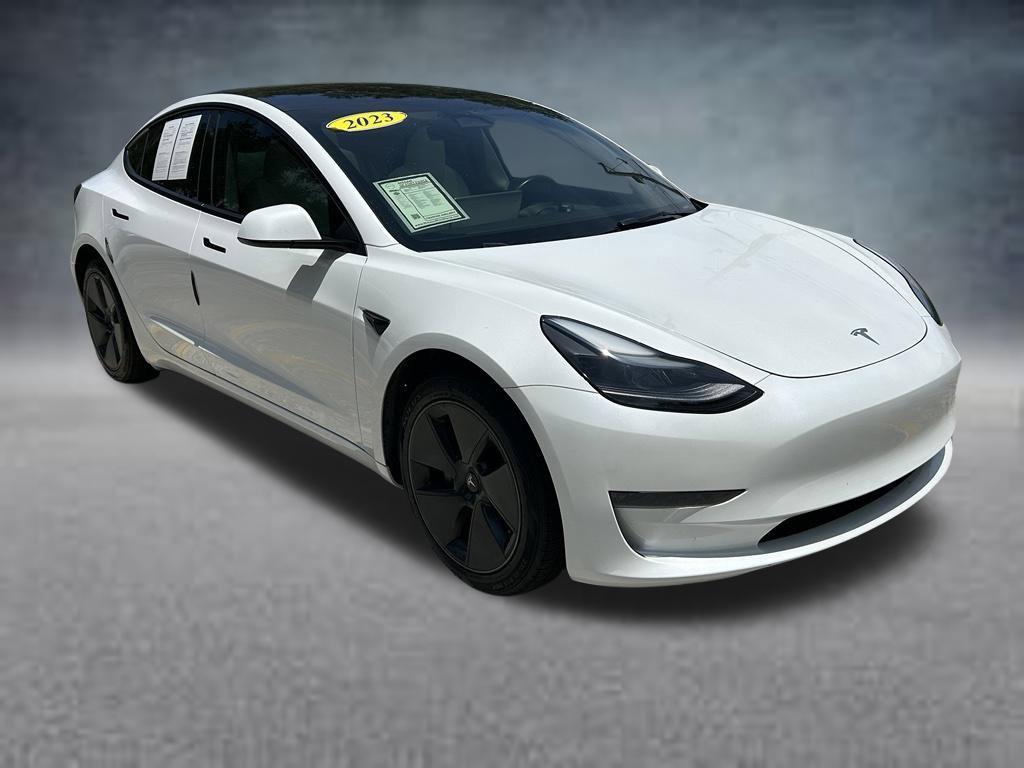 Tesla Model 3 2023