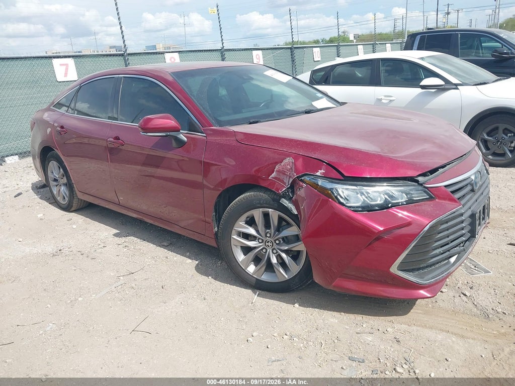 Toyota Avalon 2022