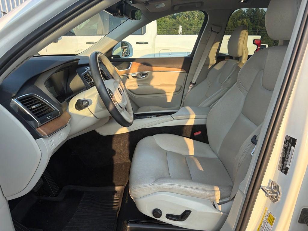 Volvo XC90 2022