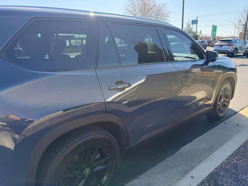 Toyota Grand Highlander 2024