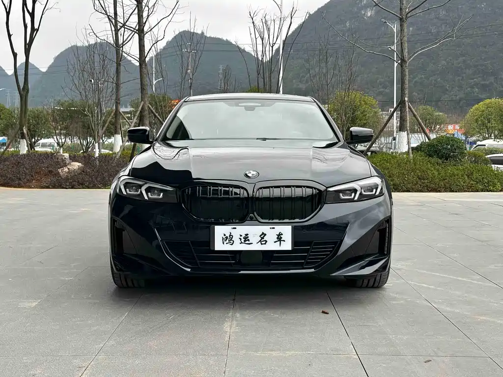 BMW i3 2023