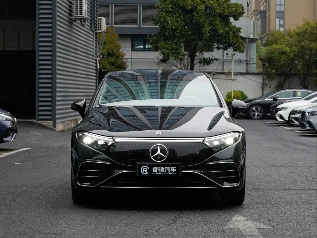 Mercedes-Benz EQS 2024
