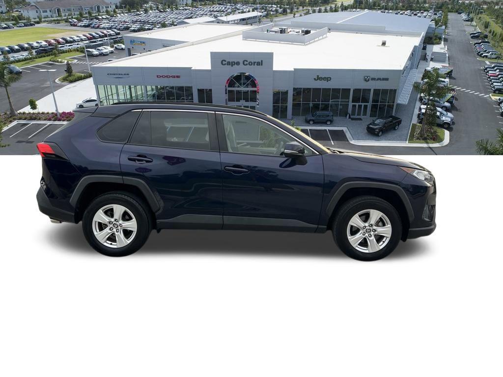 Toyota RAV4 2021