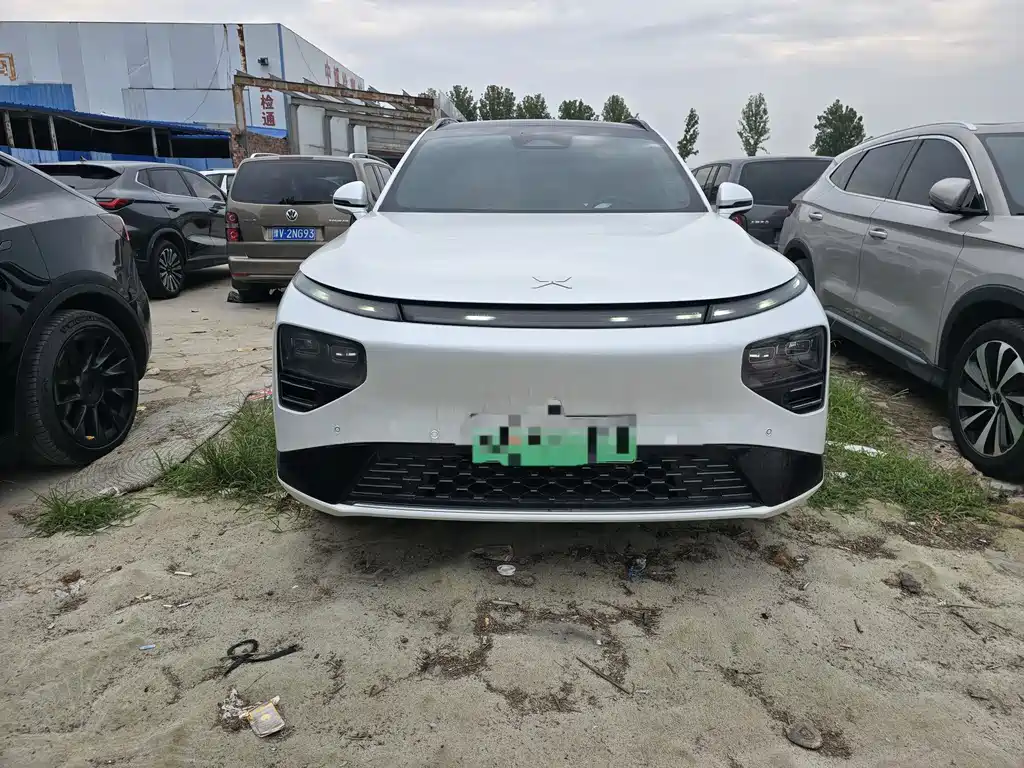 Xpeng G9 2023