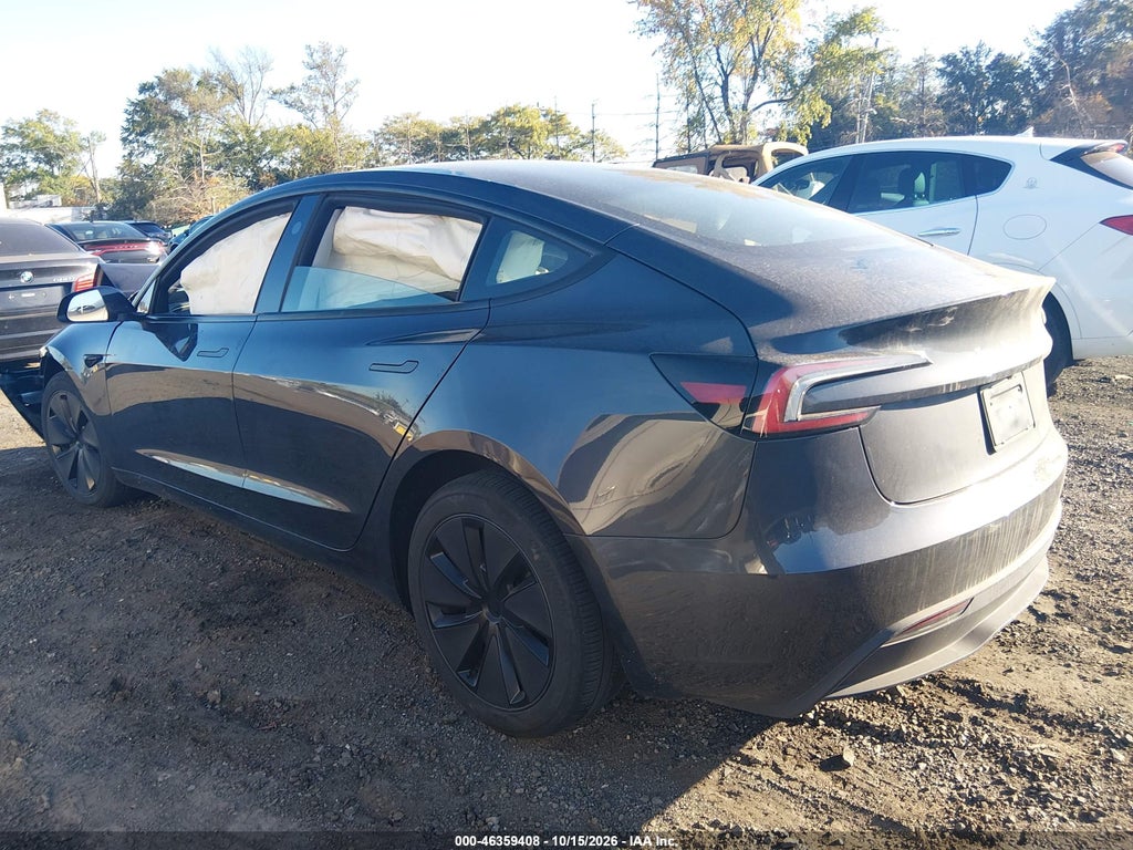 Tesla Model 3 2025
