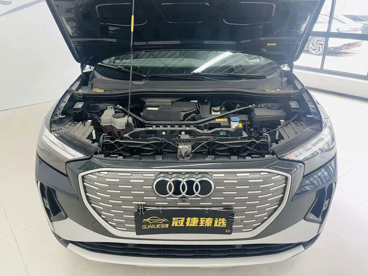 Audi Q4 e-tron 2023