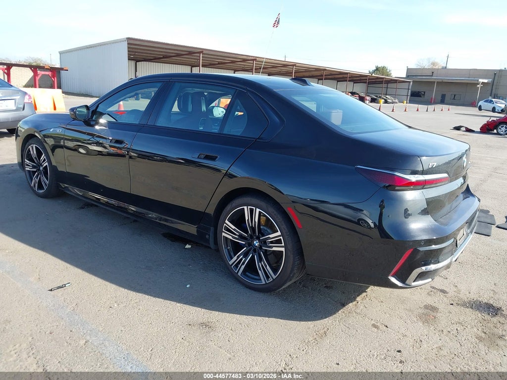 BMW i7 2024
