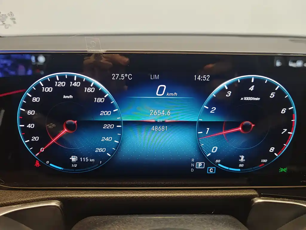 Mercedes-Benz GLB 2020