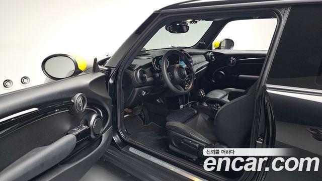 Mini COOPER 2023