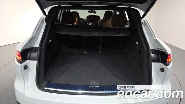 Porsche Cayenne 2023
