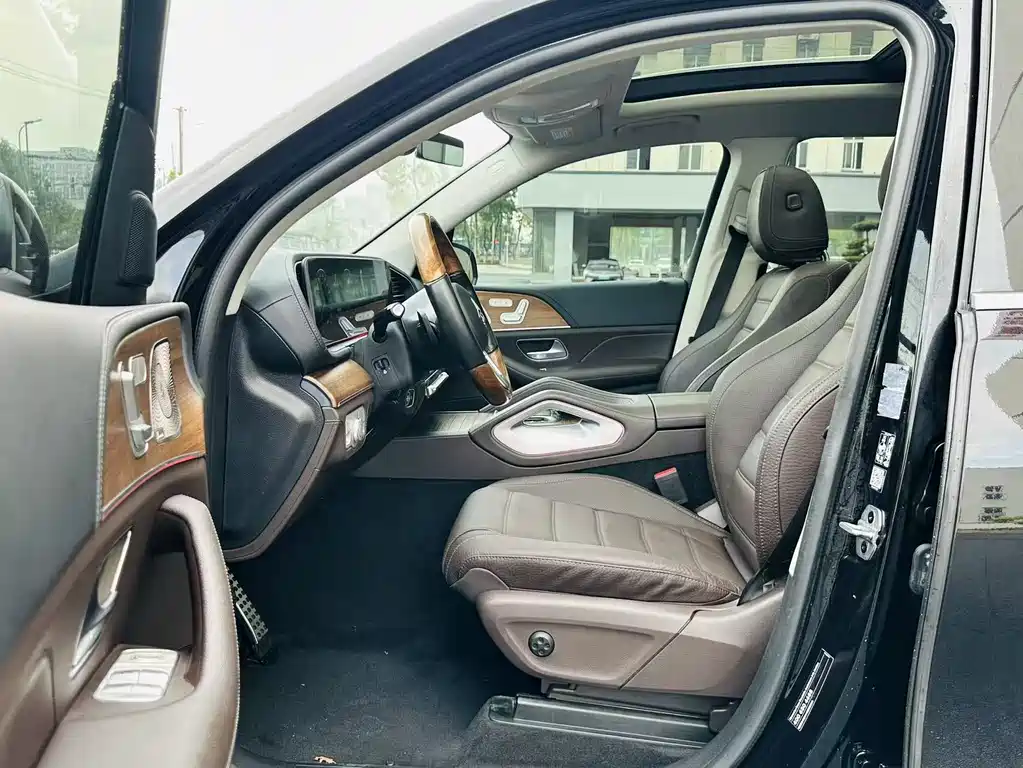 Mercedes-Benz GLS 2022