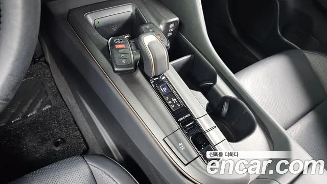 Toyota Crown 2023