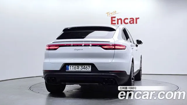 Porsche Cayenne 2021