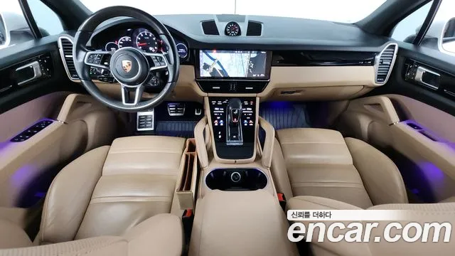 Porsche Cayenne 2020