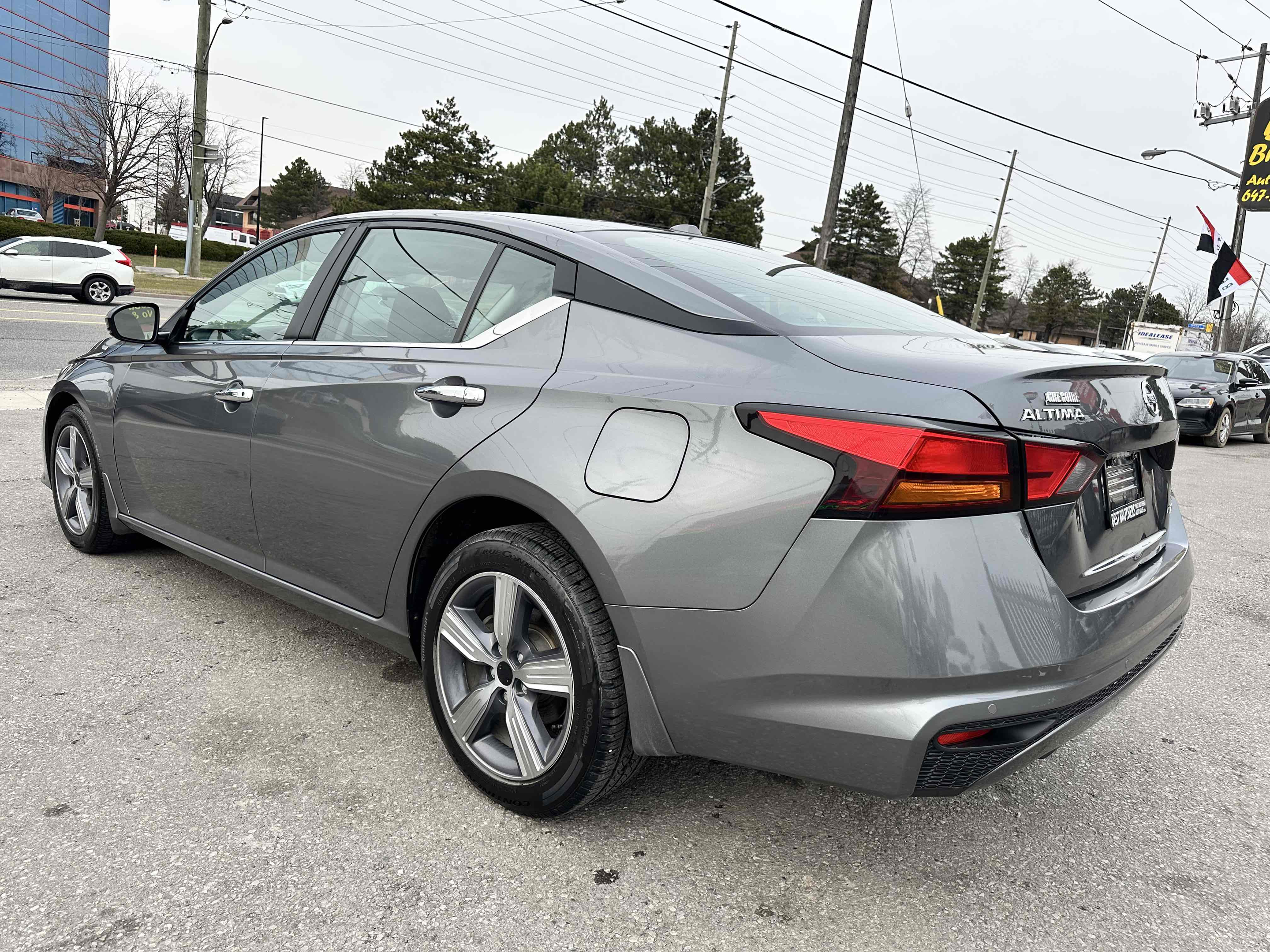 Nissan Altima 2021