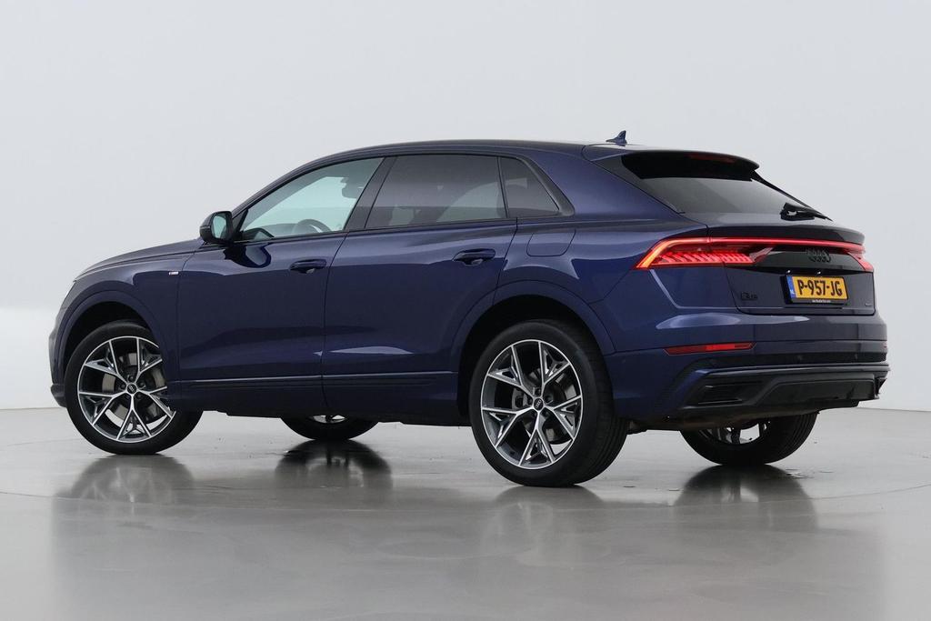 Audi Q8 2021