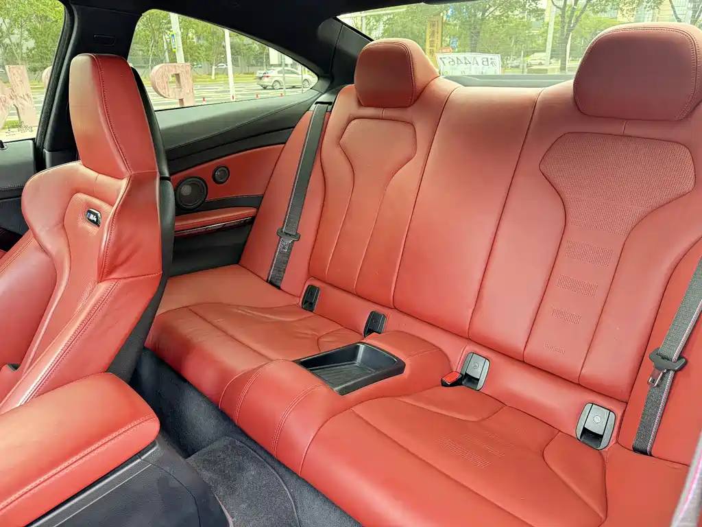 BMW M4 2020
