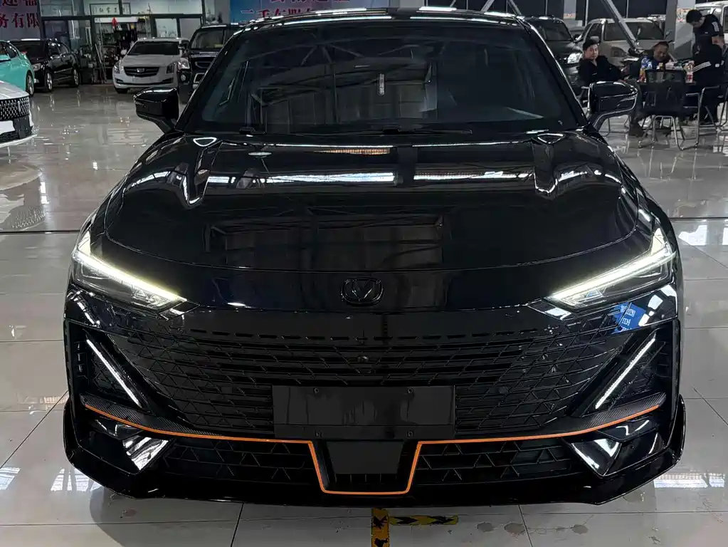 Changan UNI-V 2022