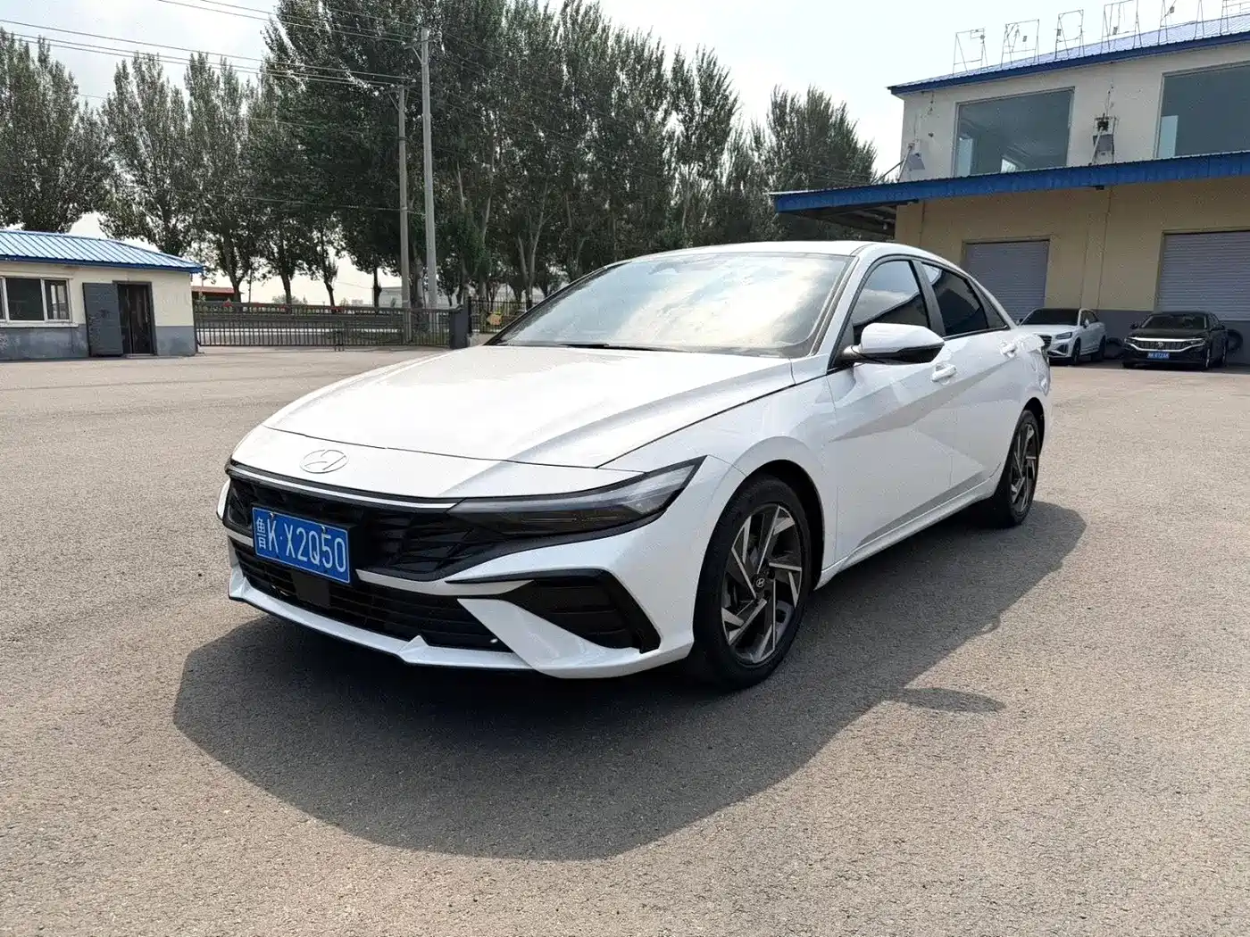 Hyundai Elantra 2023