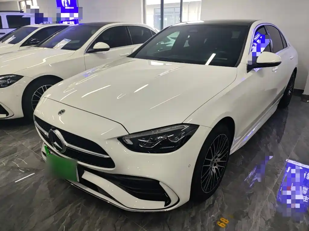 Mercedes-Benz C-Класс 2024