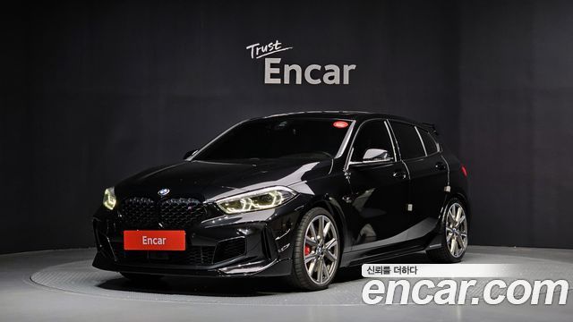 BMW 1 серии 2023