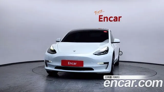 Tesla Model 3 2021