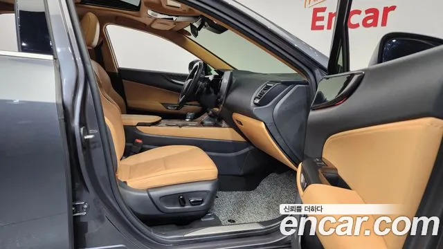 Lexus NX 2023