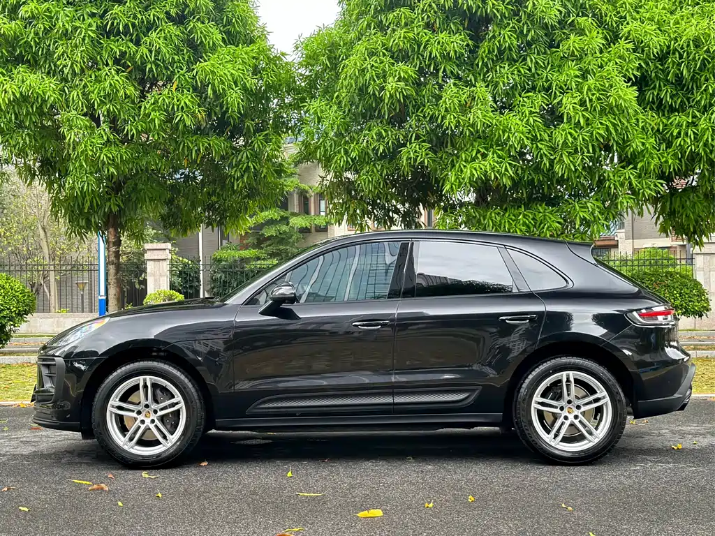 Porsche Macan 2023