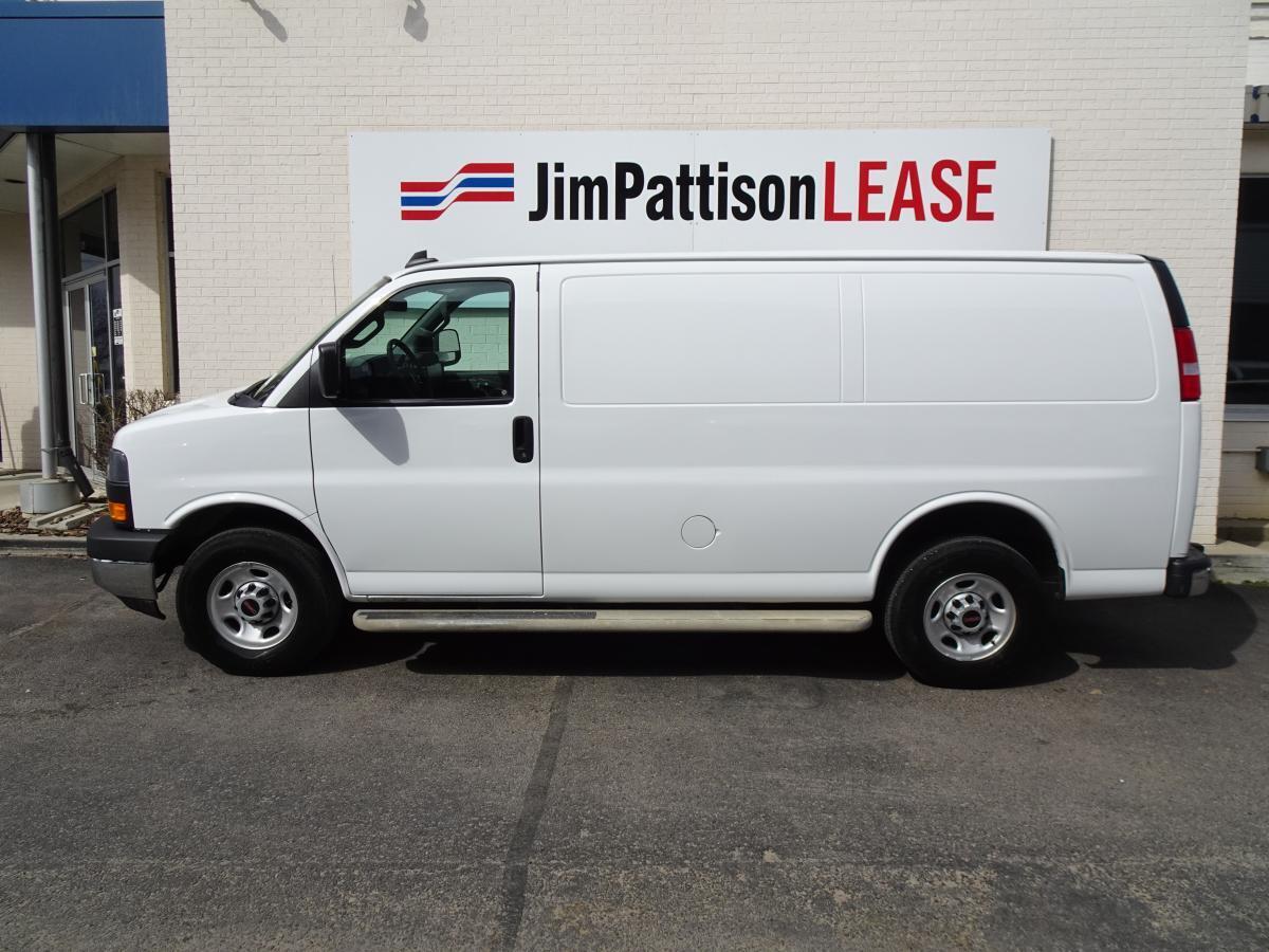 GMC Savana 2023