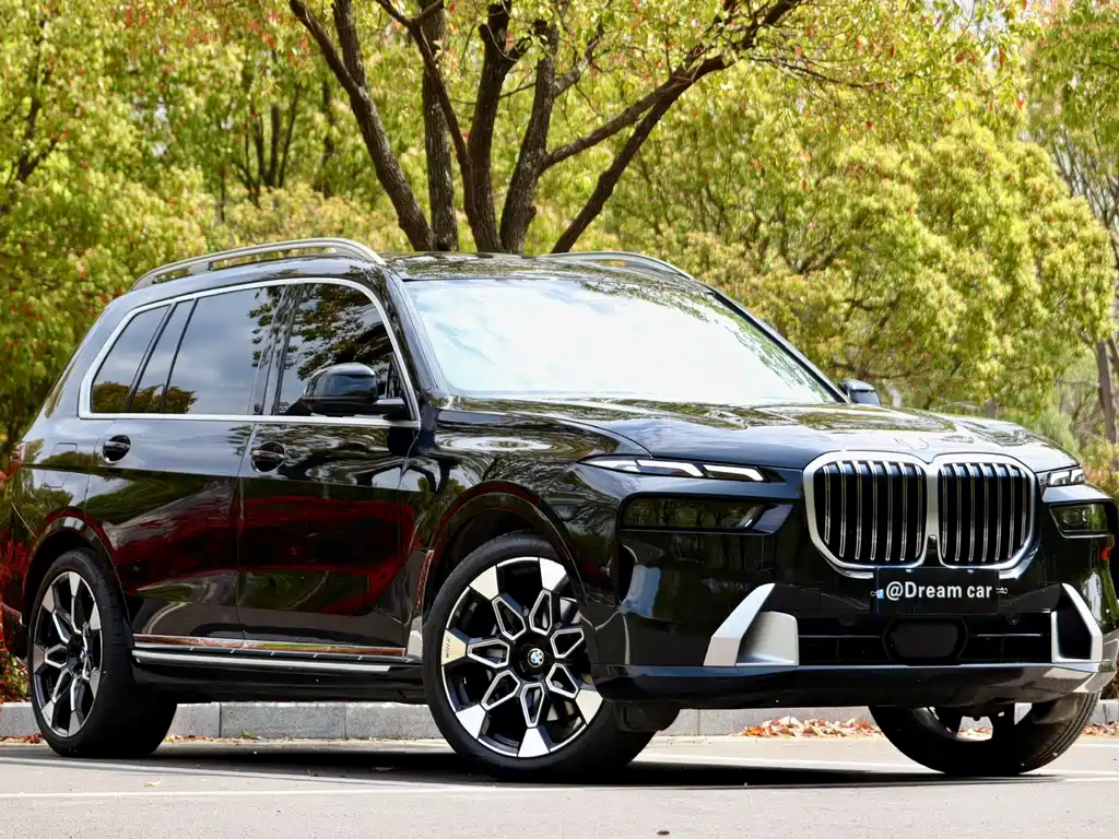 BMW X7 2024