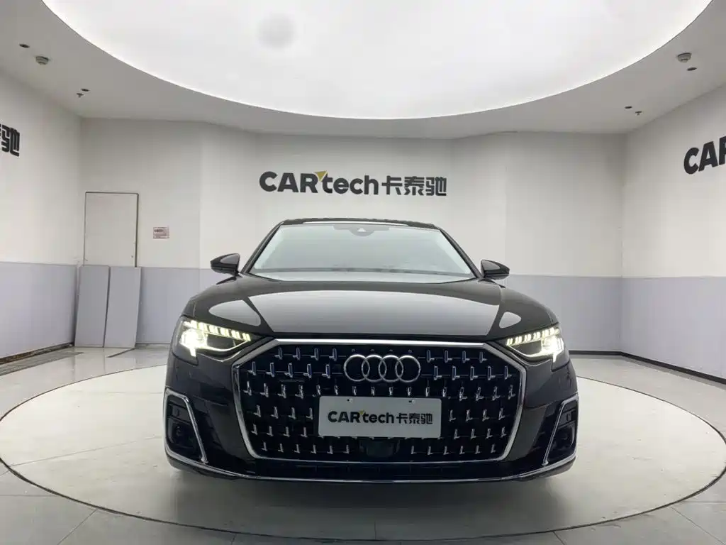 Audi A8 2024