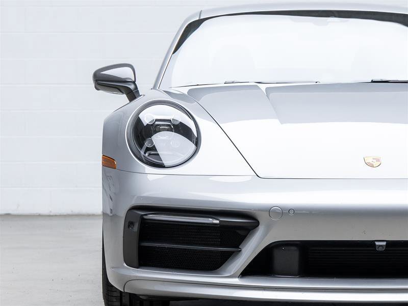 Porsche 911 2023