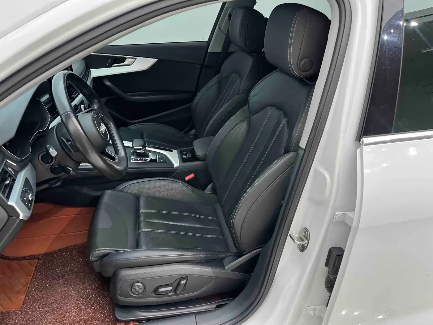 Audi A4 2021
