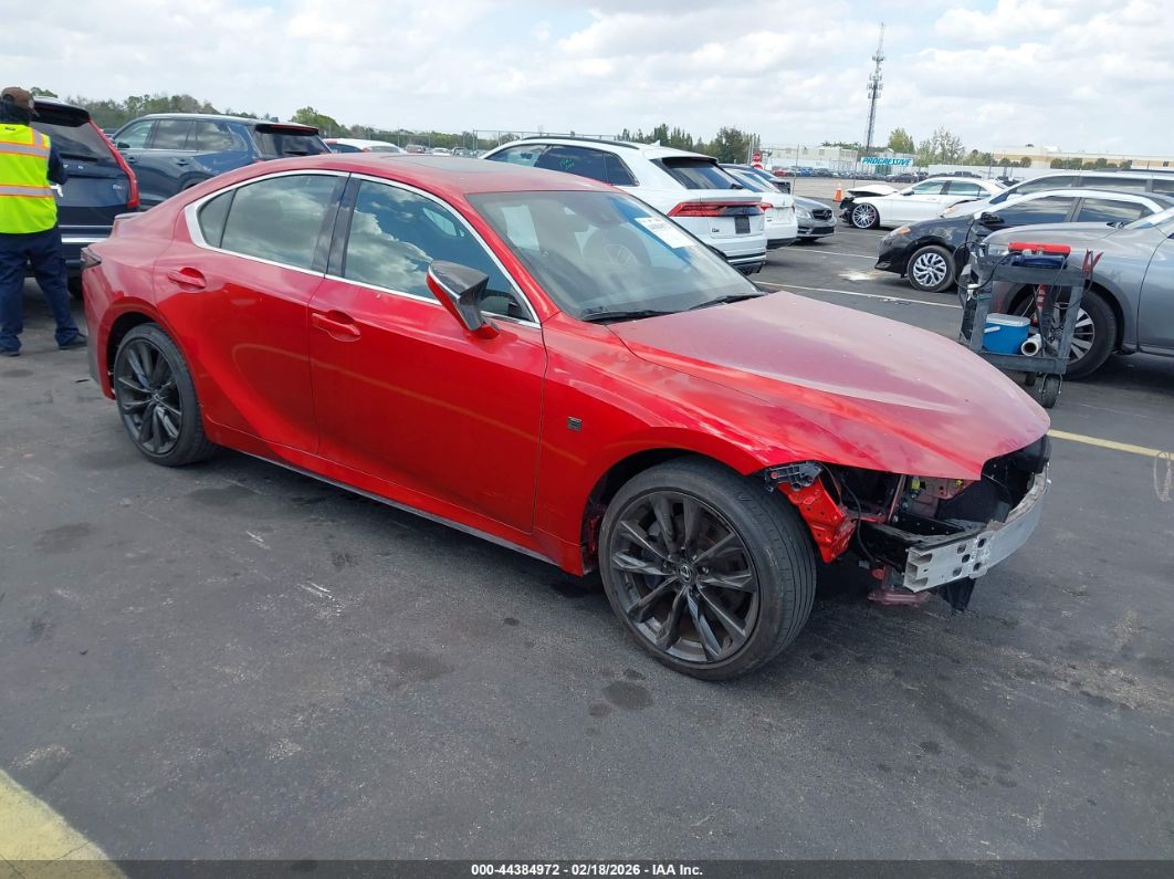 Lexus IS 2024