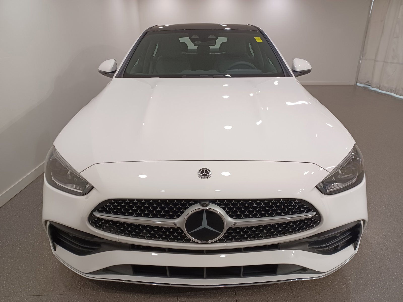 Mercedes-Benz C-Класс 2024