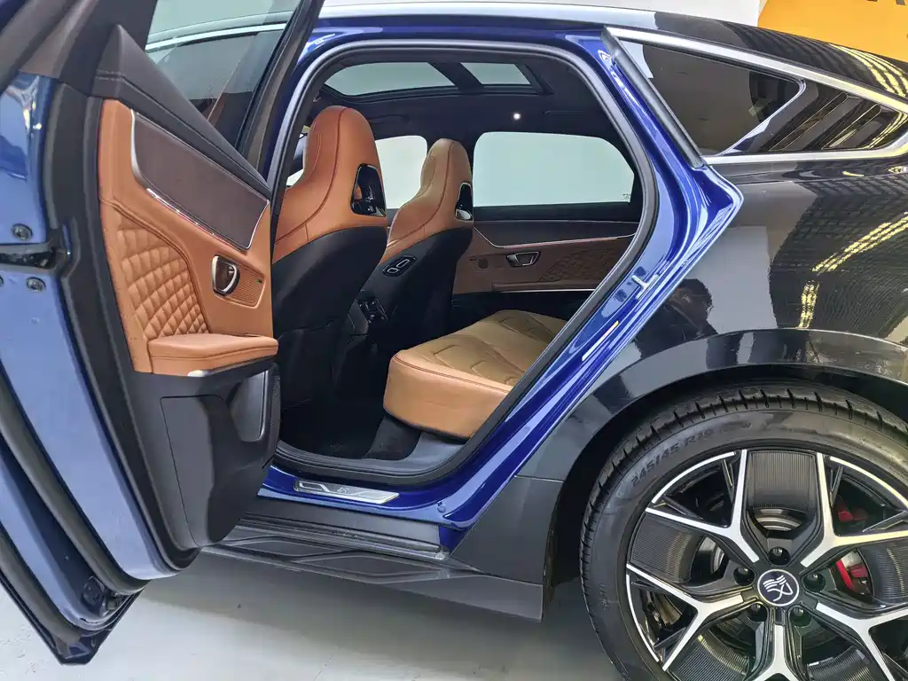 BYD Han 2023