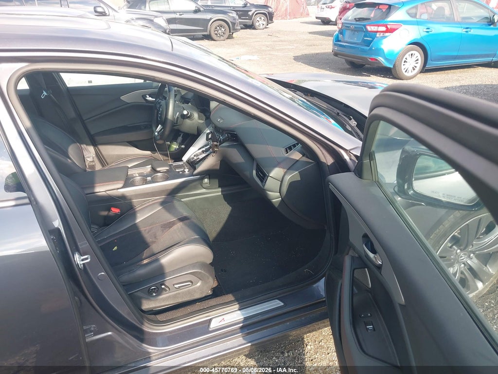 Acura TLX 2023