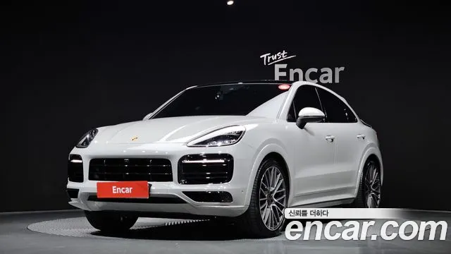 Porsche Cayenne 2021