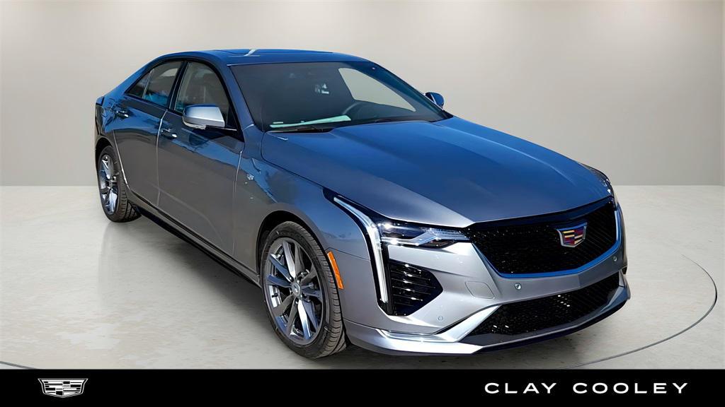 Cadillac CT4 2025