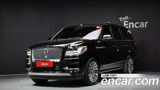 Lincoln Navigator 2021