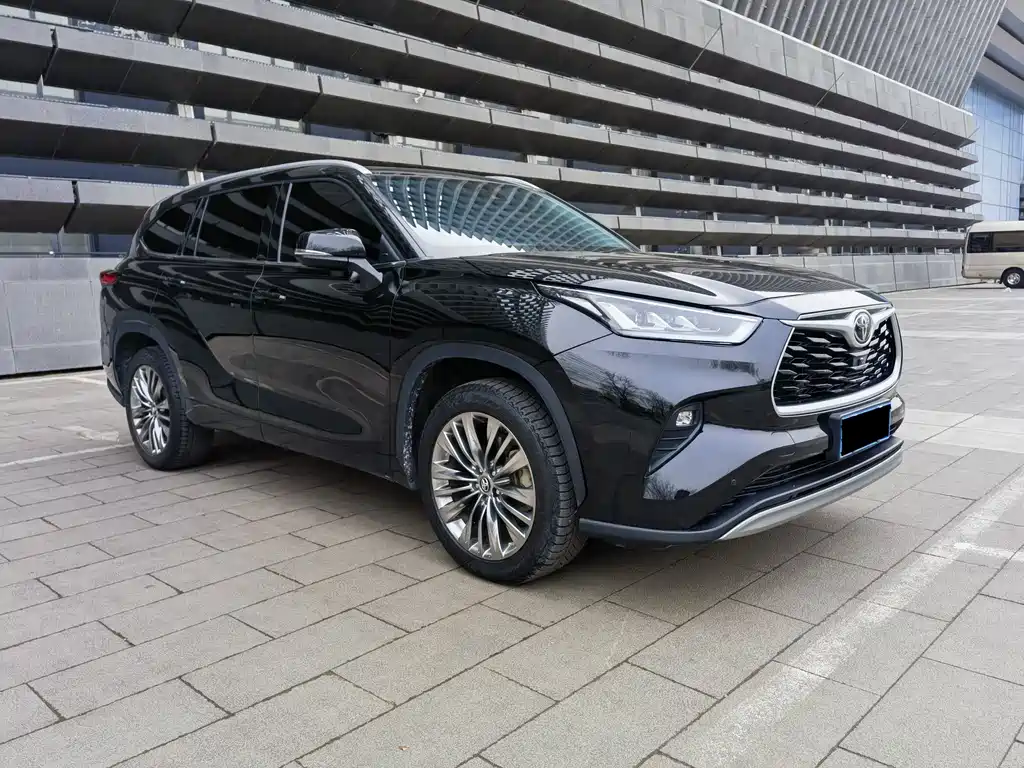 Toyota Highlander 2023
