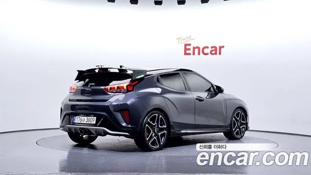 Hyundai Veloster 2020