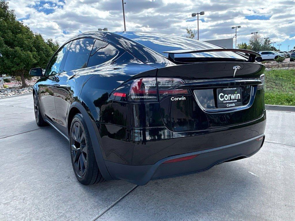Tesla Model X 2022