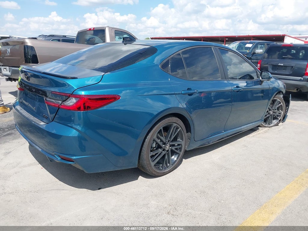 Toyota Camry 2026