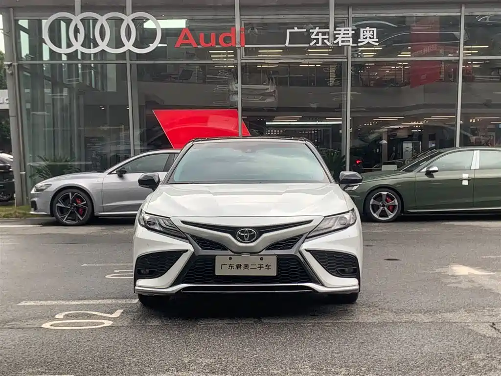 Toyota Camry 2022