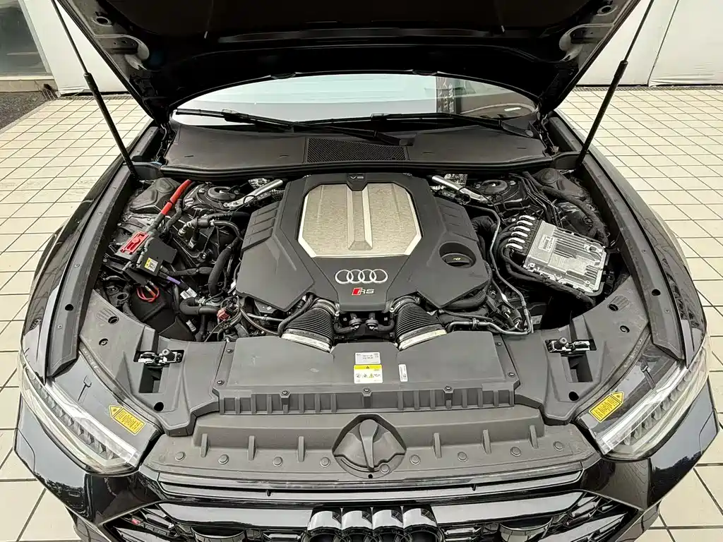 Audi RS 6 2025