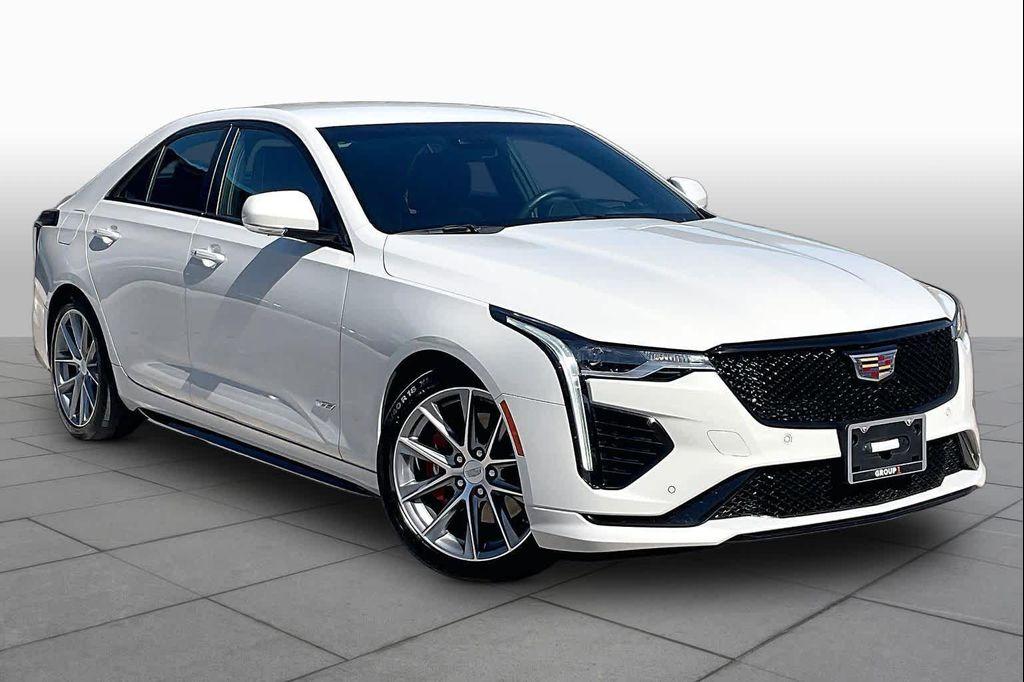 Cadillac CT4 2021