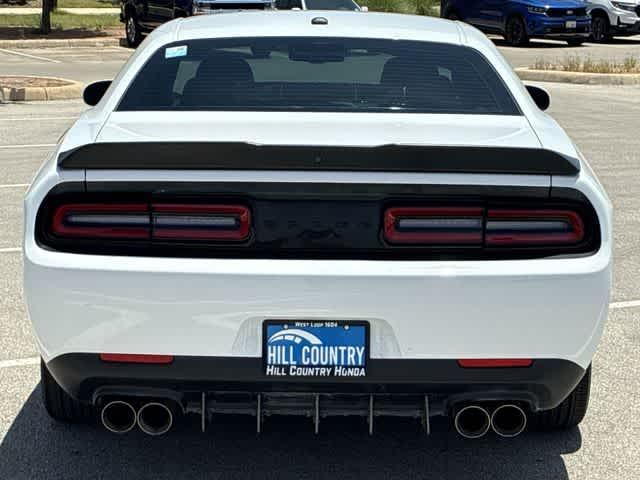 Dodge Challenger 2022