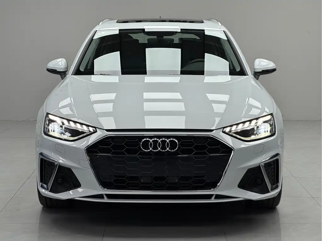 Audi A4 2021